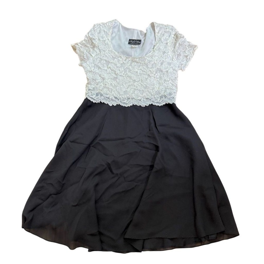 Night Way Collections Vtg Lace Dress Fit Flare Knee Length Lolita grannycore S